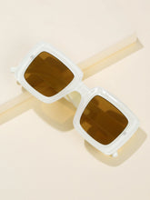 Load image into Gallery viewer, Stunning Square Sunglasses
