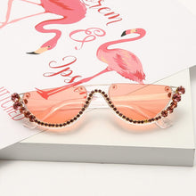 Load image into Gallery viewer, Diamond Sunglasses
