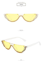 Load image into Gallery viewer, Diamond Sunglasses

