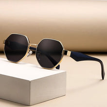 Load image into Gallery viewer, Retro Sunglases
